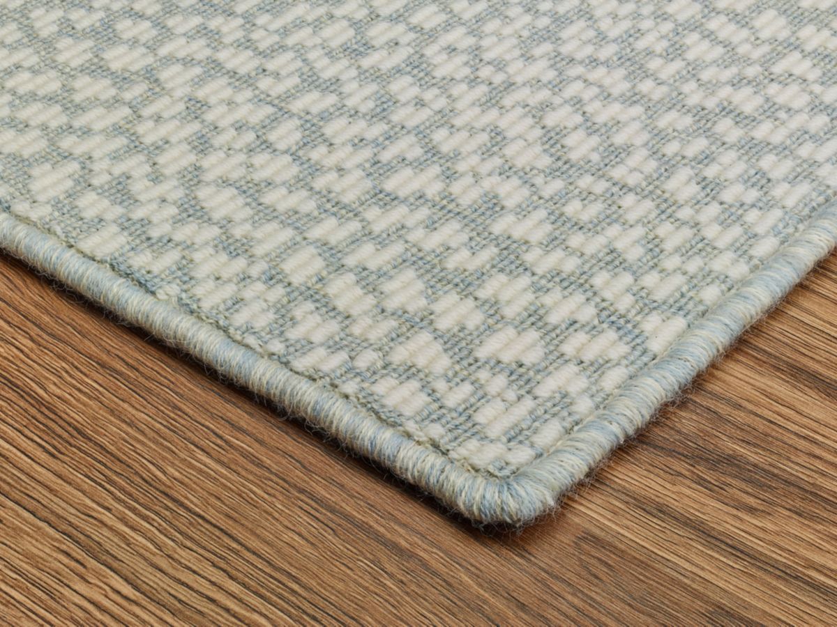 T01006884_SAMPLE